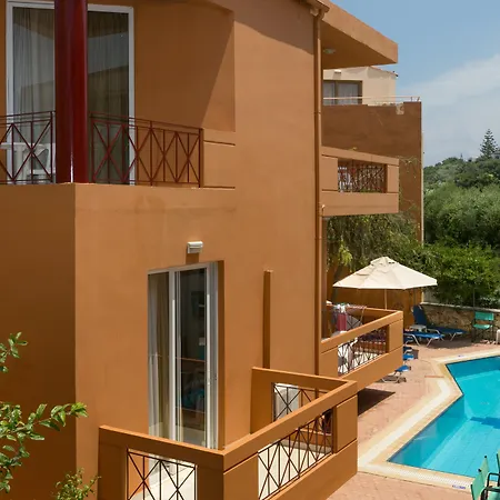 Elotia Hotel