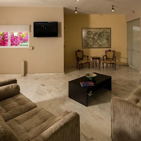 Elotia Hotel 3*
