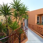 Elotia Hotel 3*