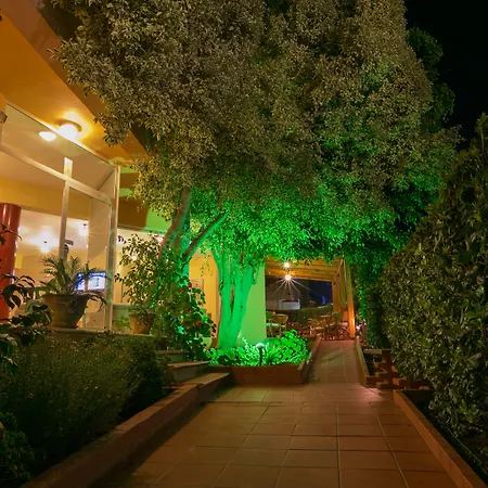 Elotia Hotel