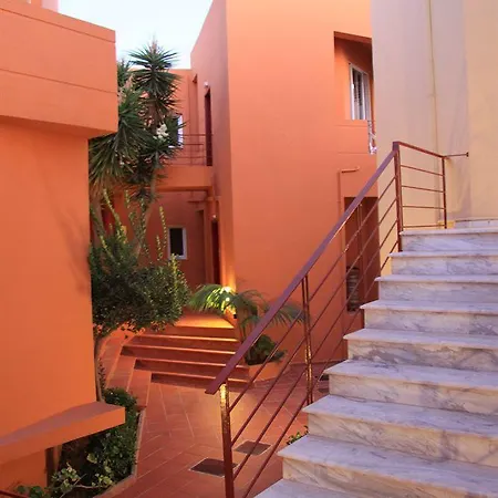 Elotia Hotel 3*