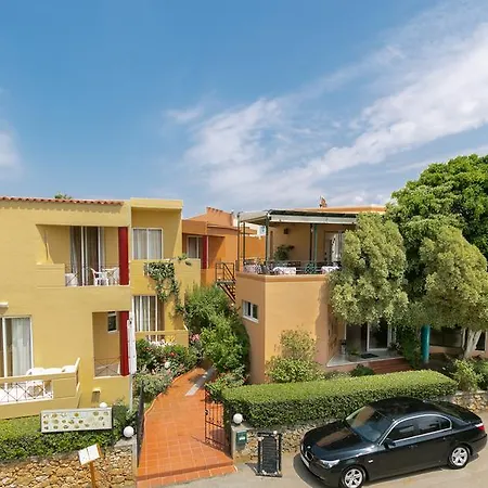 Elotia Hotel
