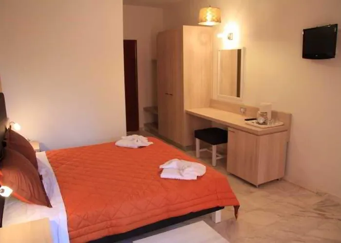 Elotia 3* Chania (Crete)